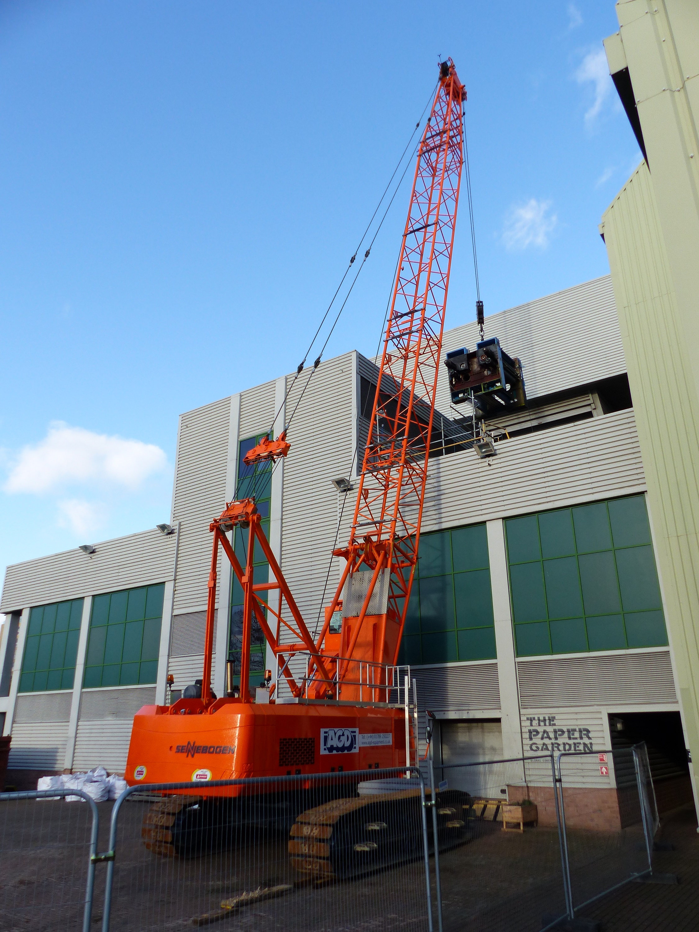 Sennebogen 680HD lattice boom crawler crane on hire in London